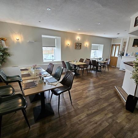 The White Swan Inn Lowick  Esterno foto